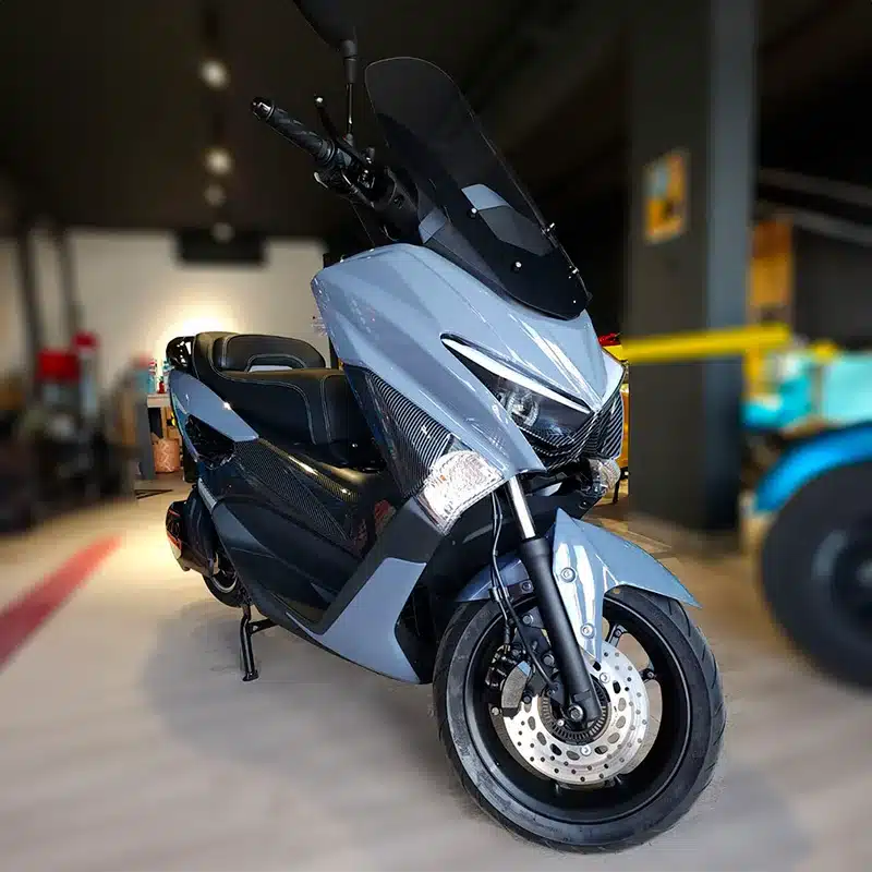E-seven 4