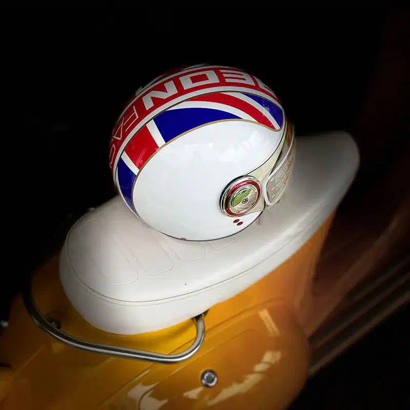JBL 4