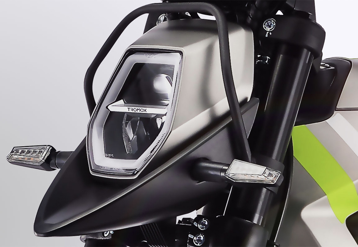 Woolib_tromox-minob_phare-avant